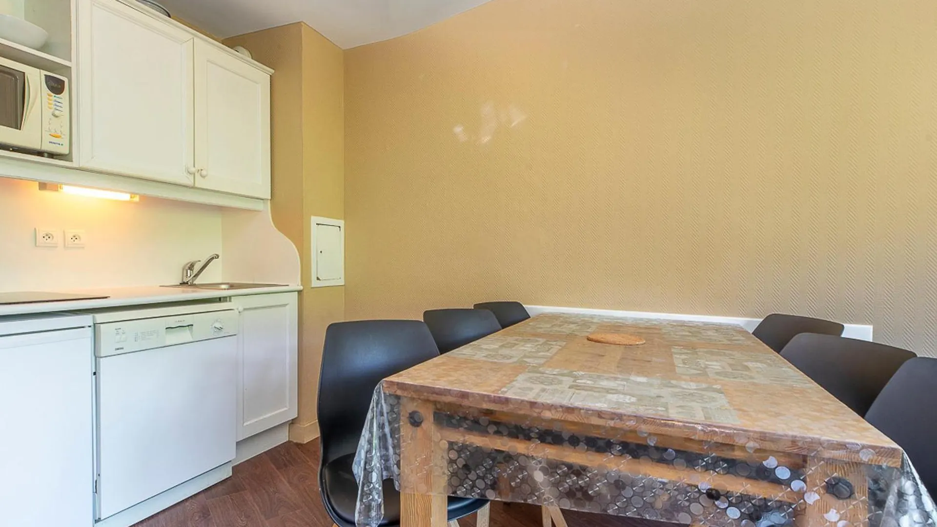 Appartement 3 Pieces 6 Pers, Balcon Sud, Ski Aux Pieds, Centre Avoriaz Accesible En Telepherique - Fr-1-314-131 Apartment